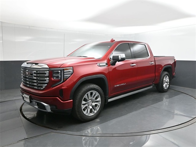 2023 GMC Sierra Denali's photo