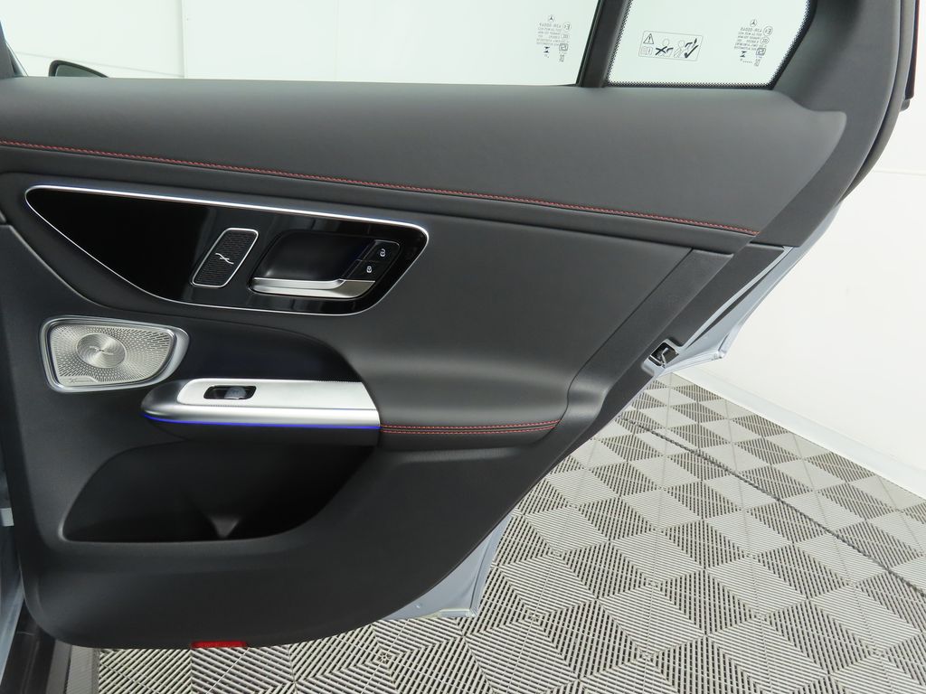 2026 Mercedes Benz GLC 63 AMG S E PERFORMANCE 4MATIC photo 25