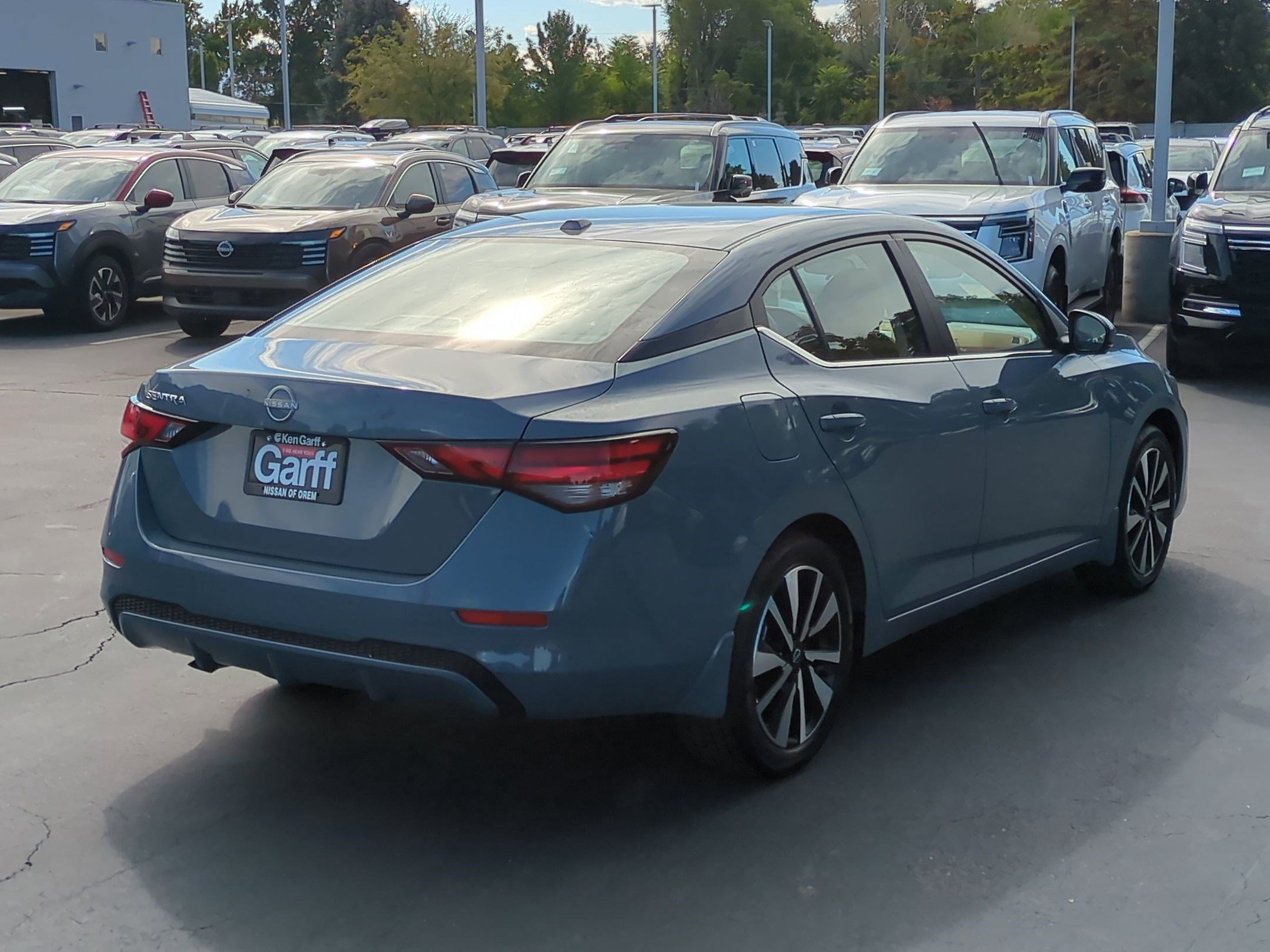 2025 Nissan Sentra SV photo 3