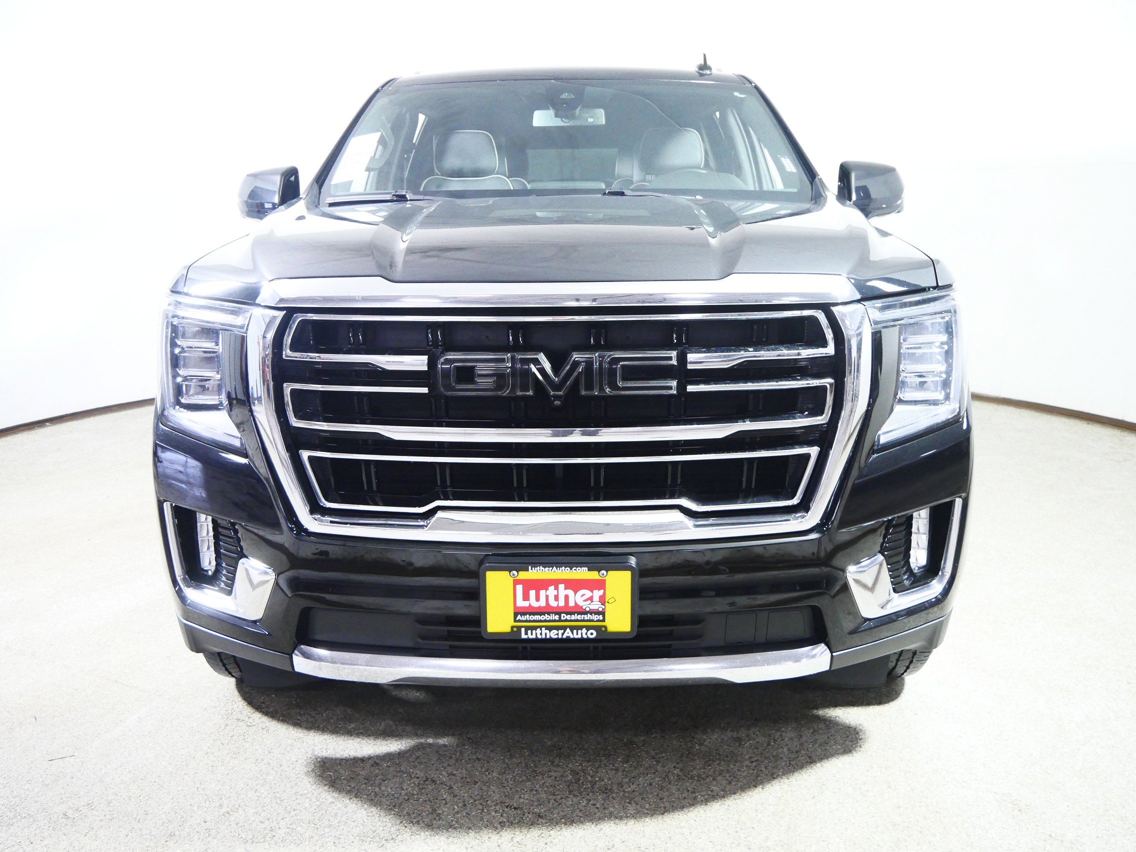 Used 2021 GMC Yukon XL SLT with VIN 1GKS2GKD9MR426514 for sale in Waite Park, Minnesota