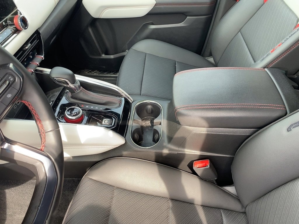 2023 Gmc Canyon AT4X photo 18