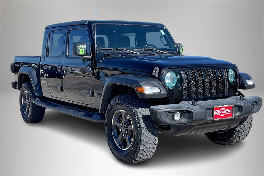 2020 Jeep Gladiator Sport S's photo