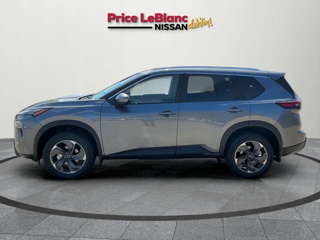 2026 Nissan Rogue SV photo 2