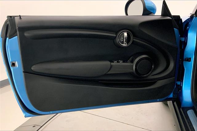 2019 Mini Cooper Convertible photo 24
