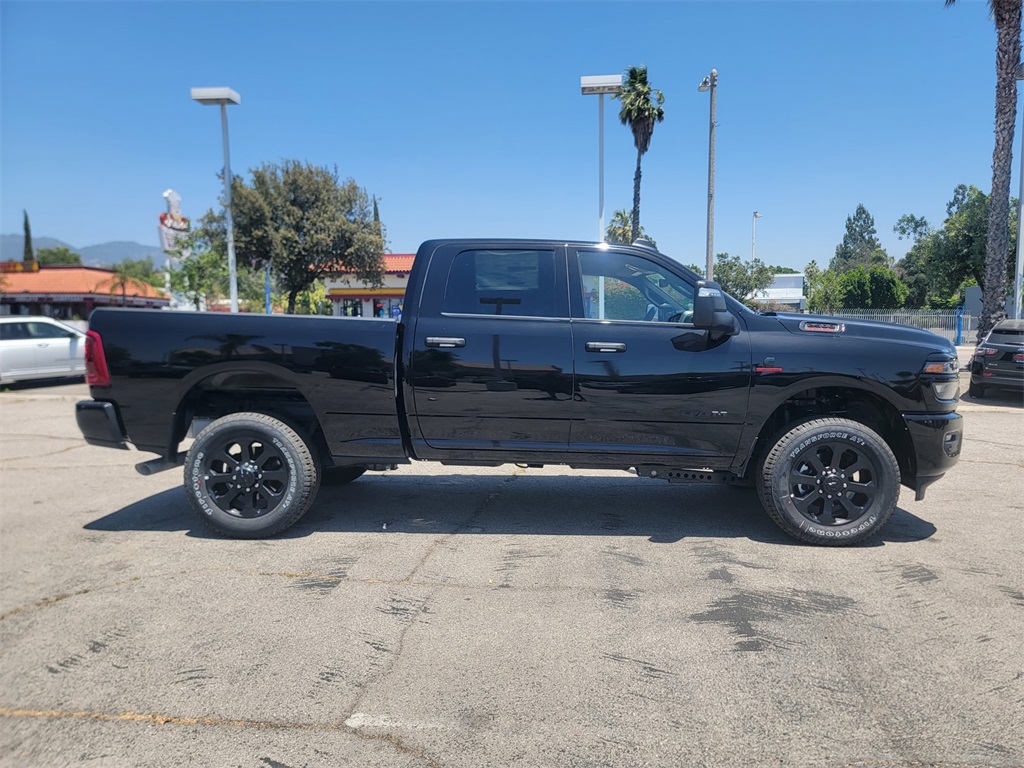 2025 Ram 2500 Big Horn photo 2