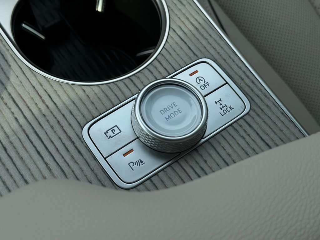 2025 Genesis GV80 2.5T Prestige photo 35
