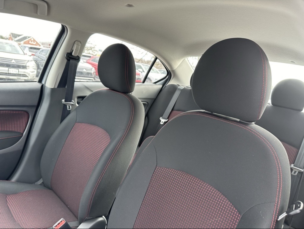 2024 Mitsubishi Mirage G4 Black Edition photo 11