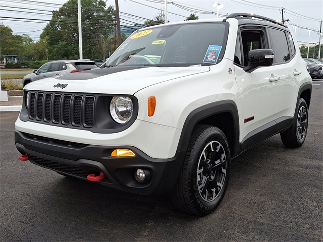 2023 Jeep Renegade Trailhawk photo 3