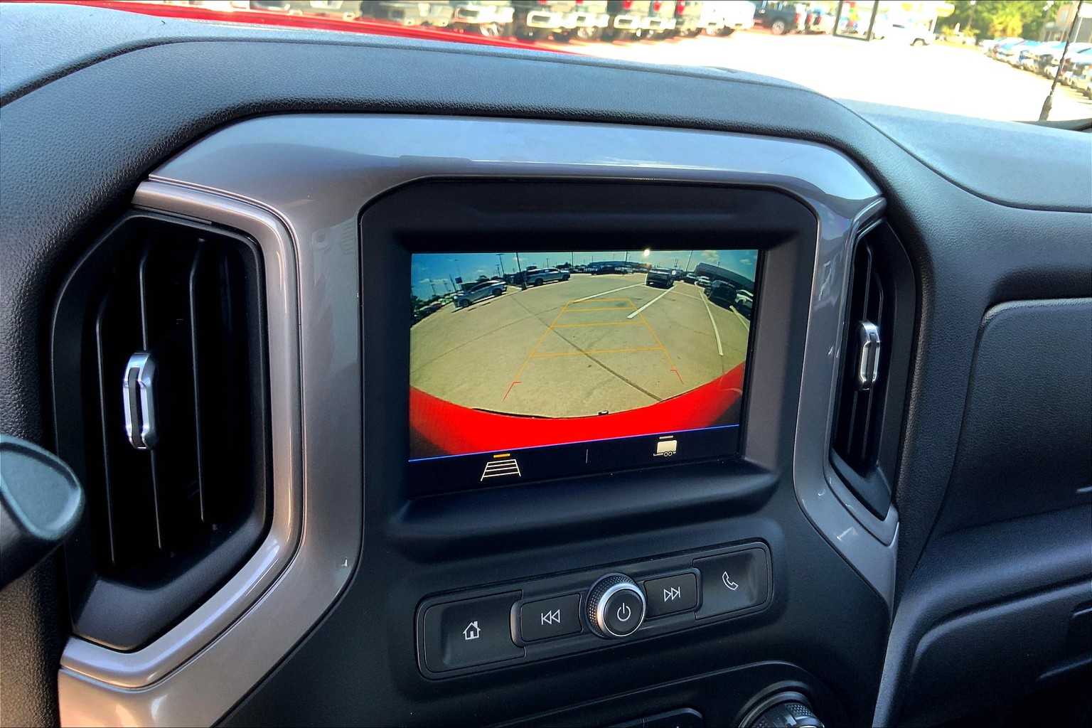 2019 Chevrolet Silverado 1500 Custom Trail Boss photo 26