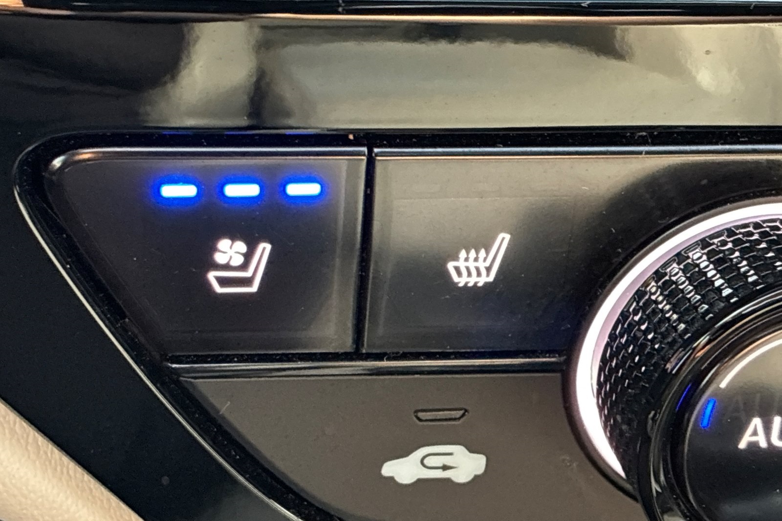 2024 Honda Accord Hybrid Touring photo 29