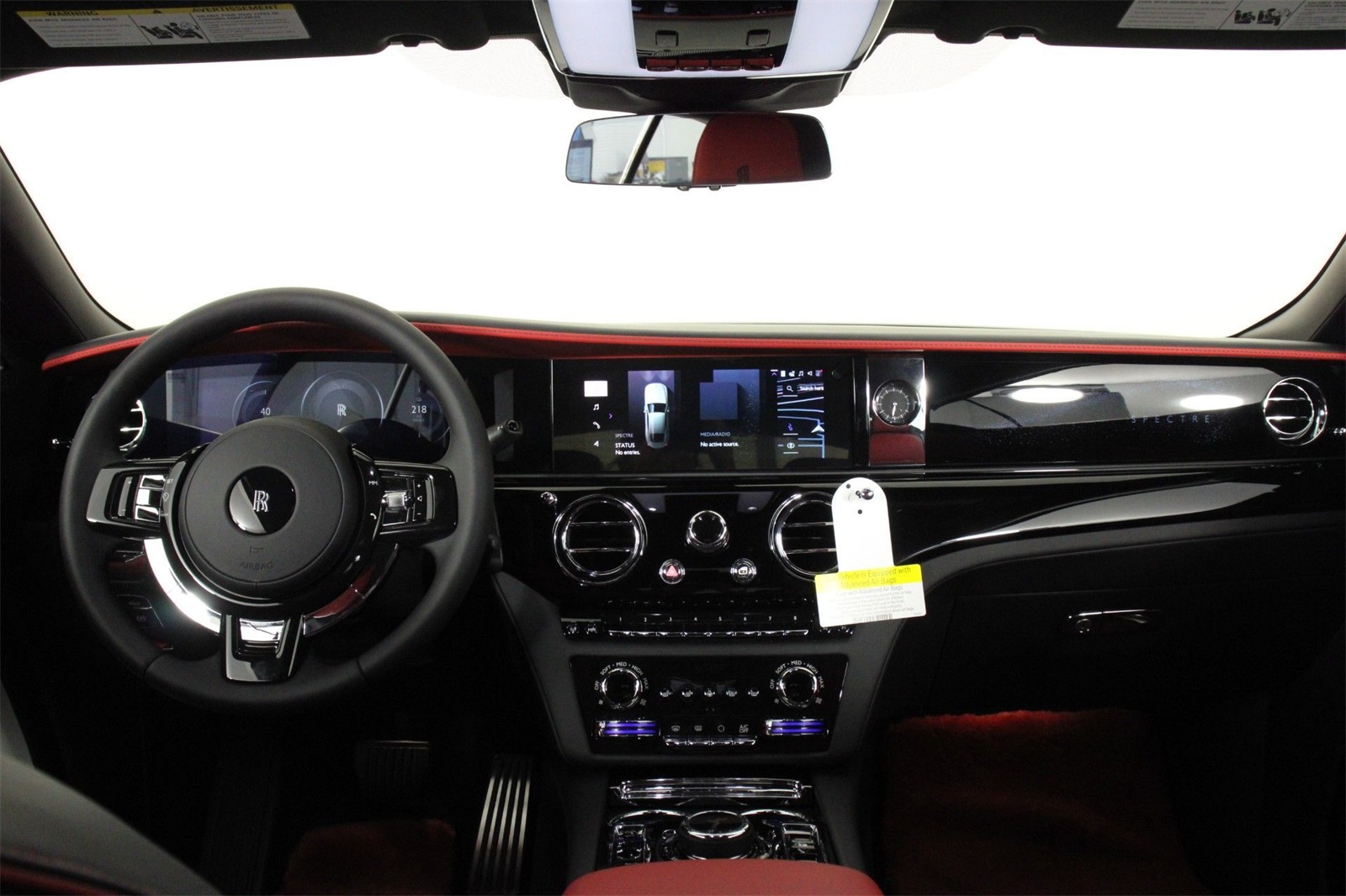2025 Rolls Royce Spectre photo 4