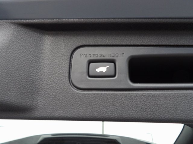 2025 Honda Pilot Touring photo 14