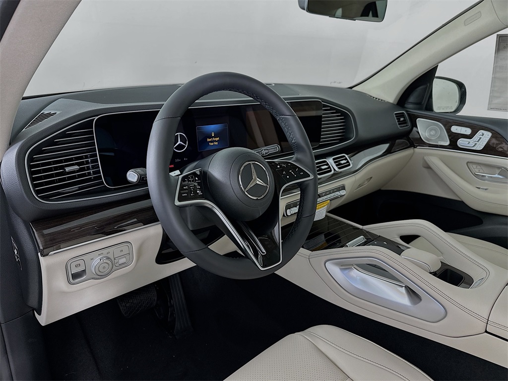 2026 Mercedes Benz GLE 450 4MATIC photo 9