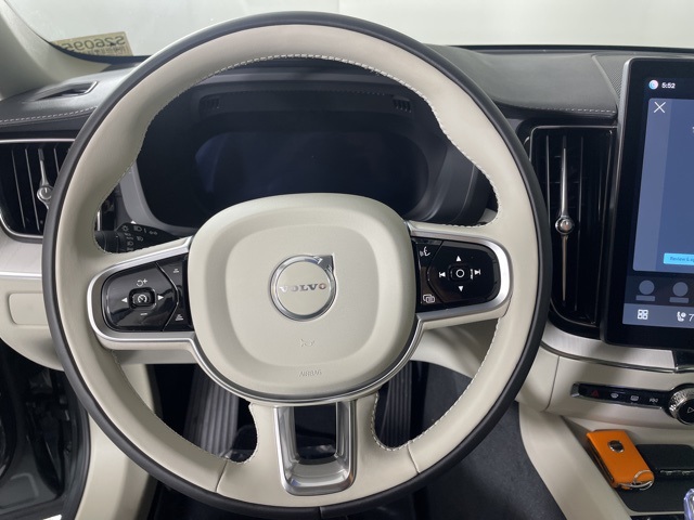 2026 Volvo XC60 photo 21