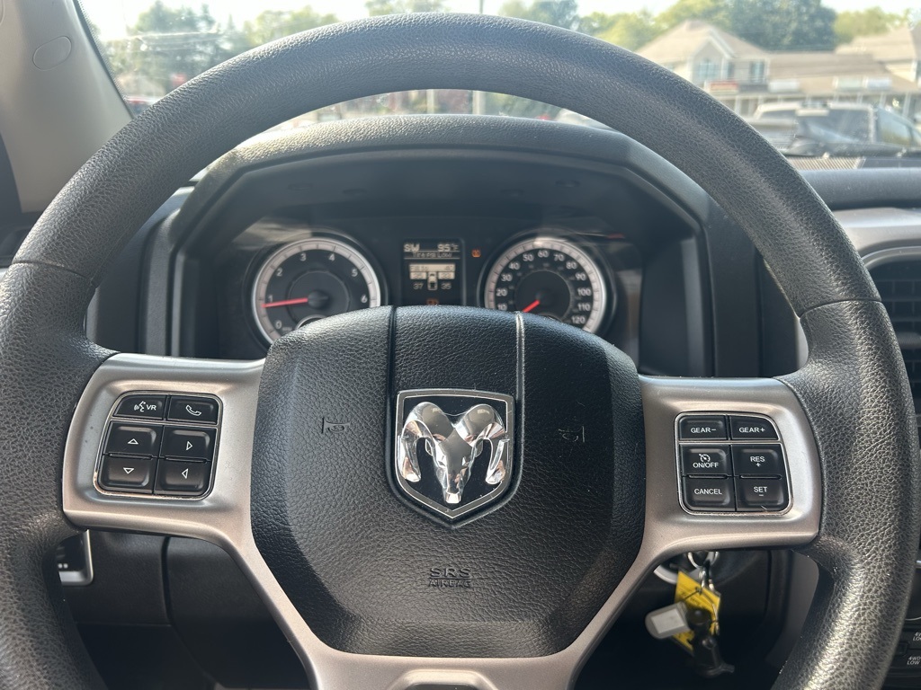2022 Ram 1500 Classic SLT photo 11