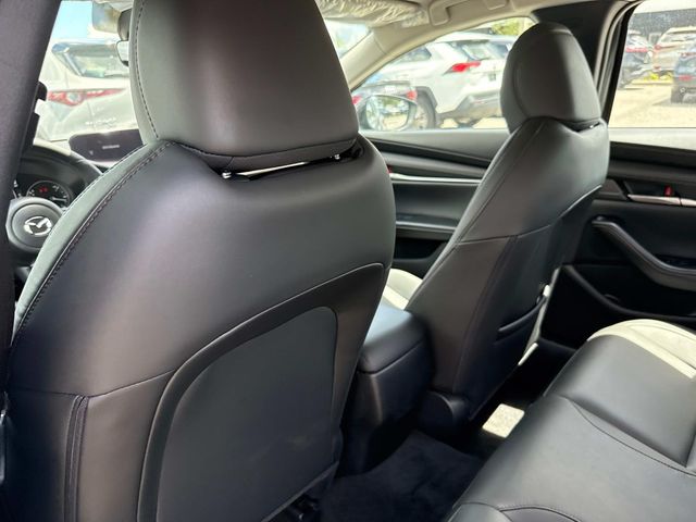 2025 Mazda Mazda3 Sedan 2.5 Select Sport photo 12