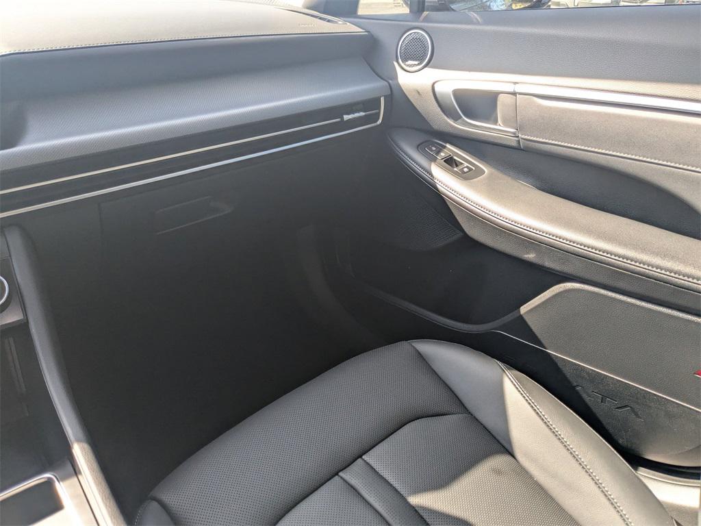 2025 Hyundai Sonata Hybrid Limited photo 17