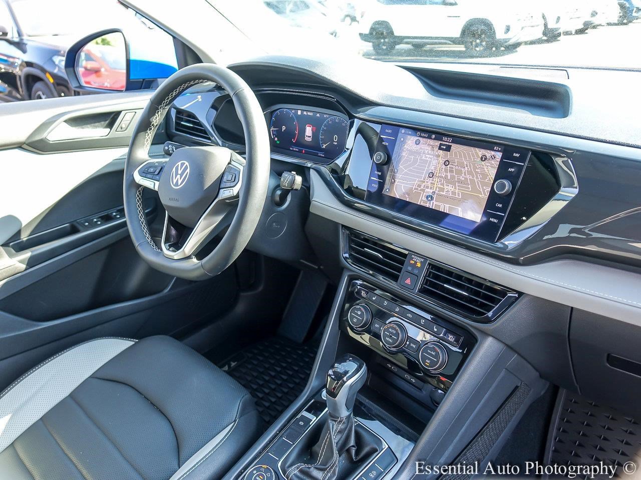 2024 VOLKSWAGEN TAOS - Image 27