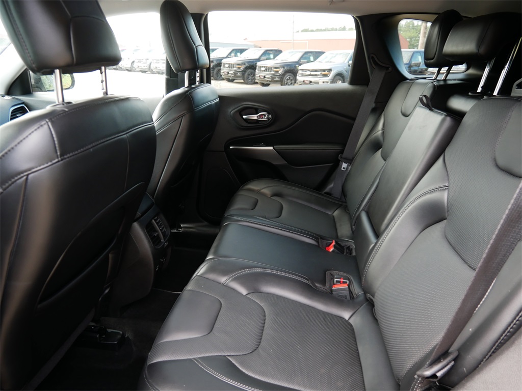 2021 Jeep Cherokee Limited photo 10