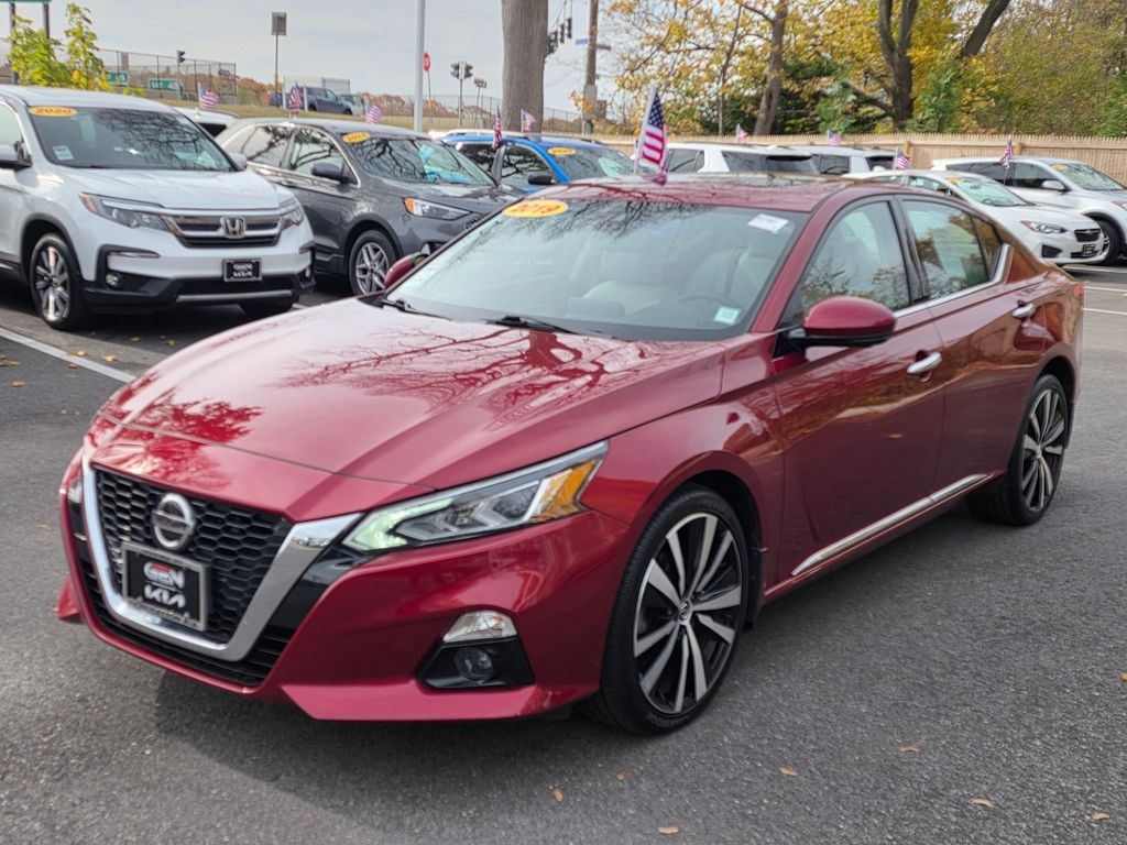 2019 Nissan Altima 2.5 Platinum photo 2