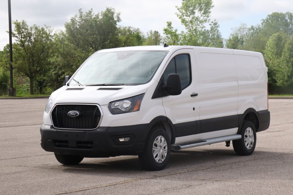 2024 Ford Transit photo 3