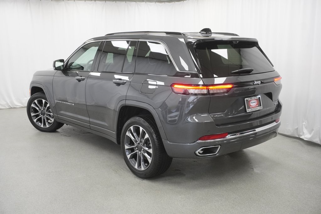 2024 Jeep Grand Cherokee Overland photo 10