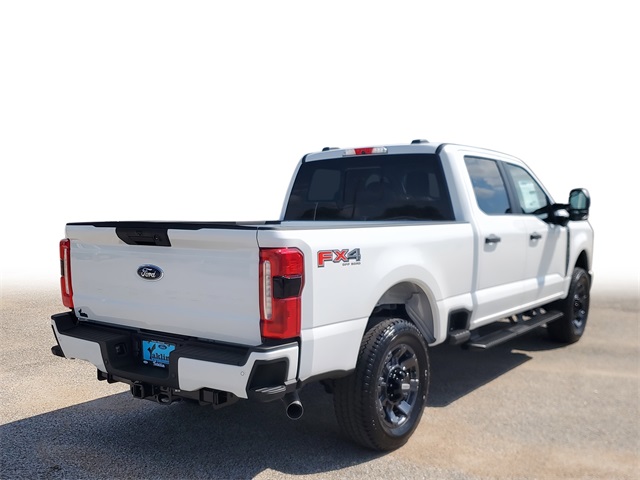 2026 Ford F-250 XL photo 4