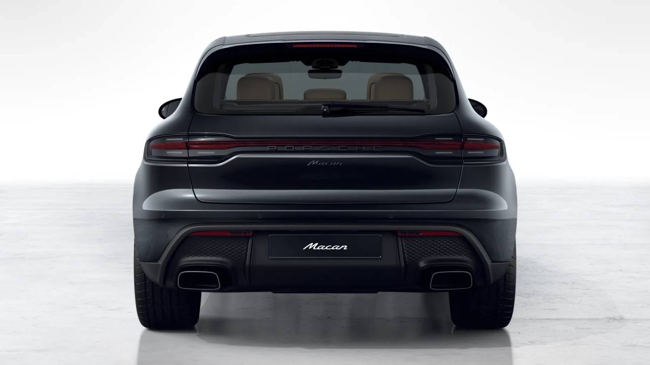 2026 Porsche Macan T photo 6