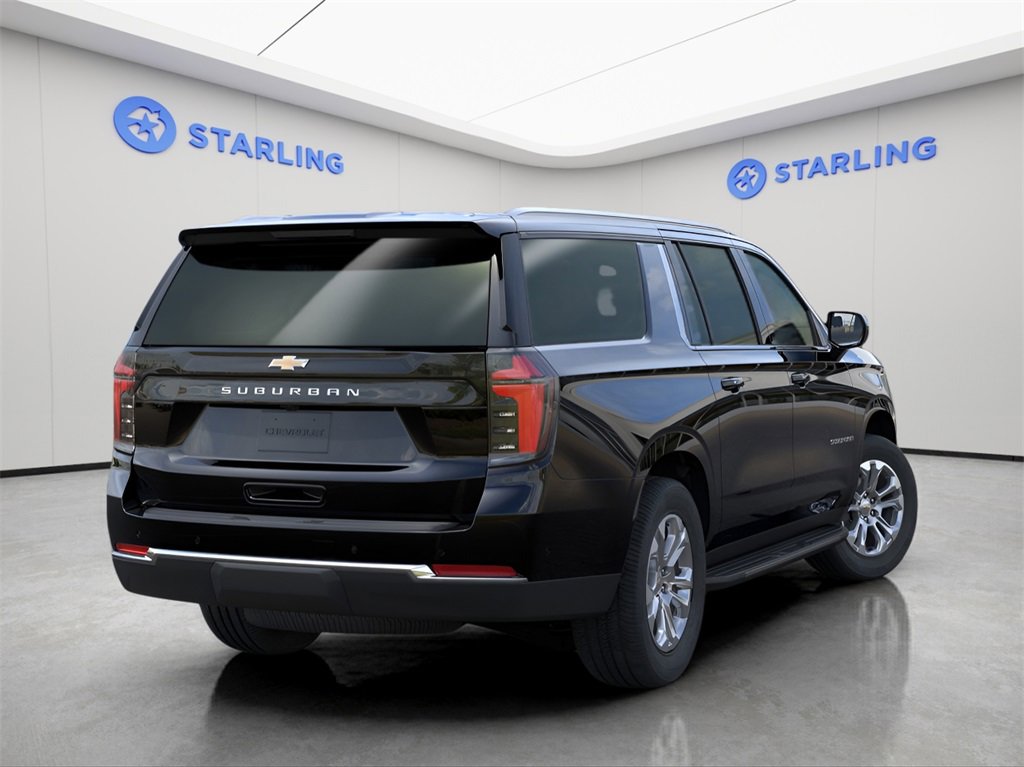 2025 Chevrolet Suburban LS photo 3