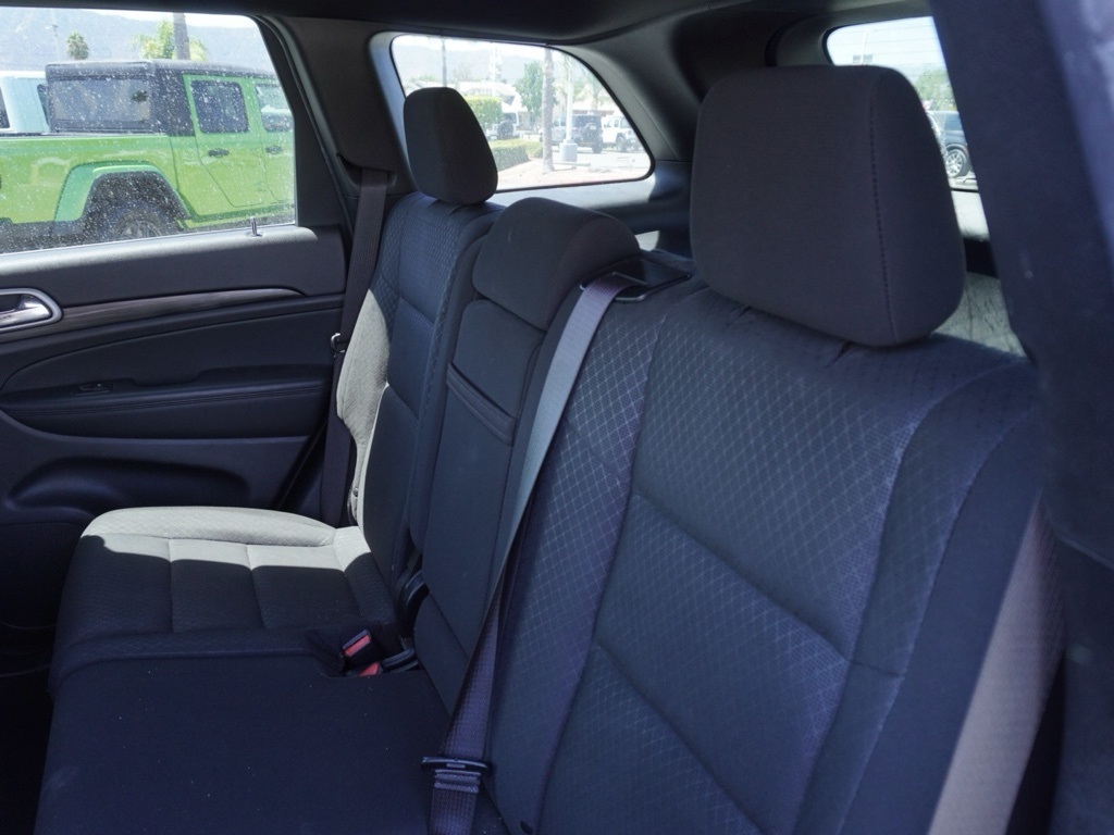 2021 Jeep Grand Cherokee Laredo E photo 18