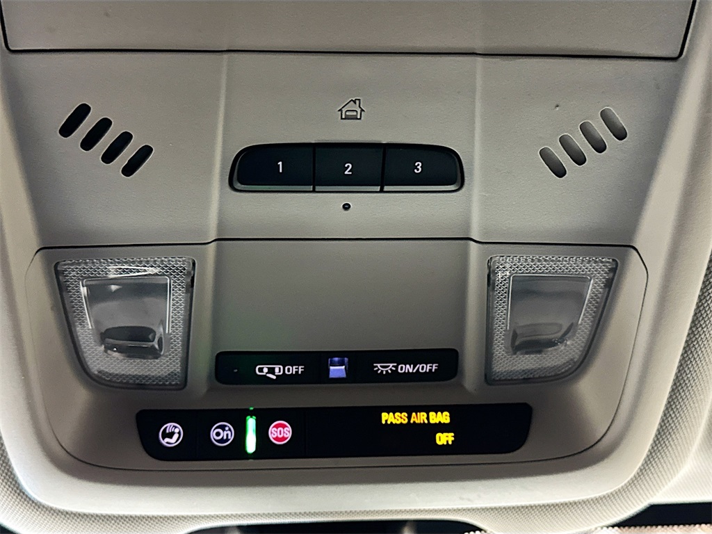 2018 Chevrolet Equinox LT photo 33