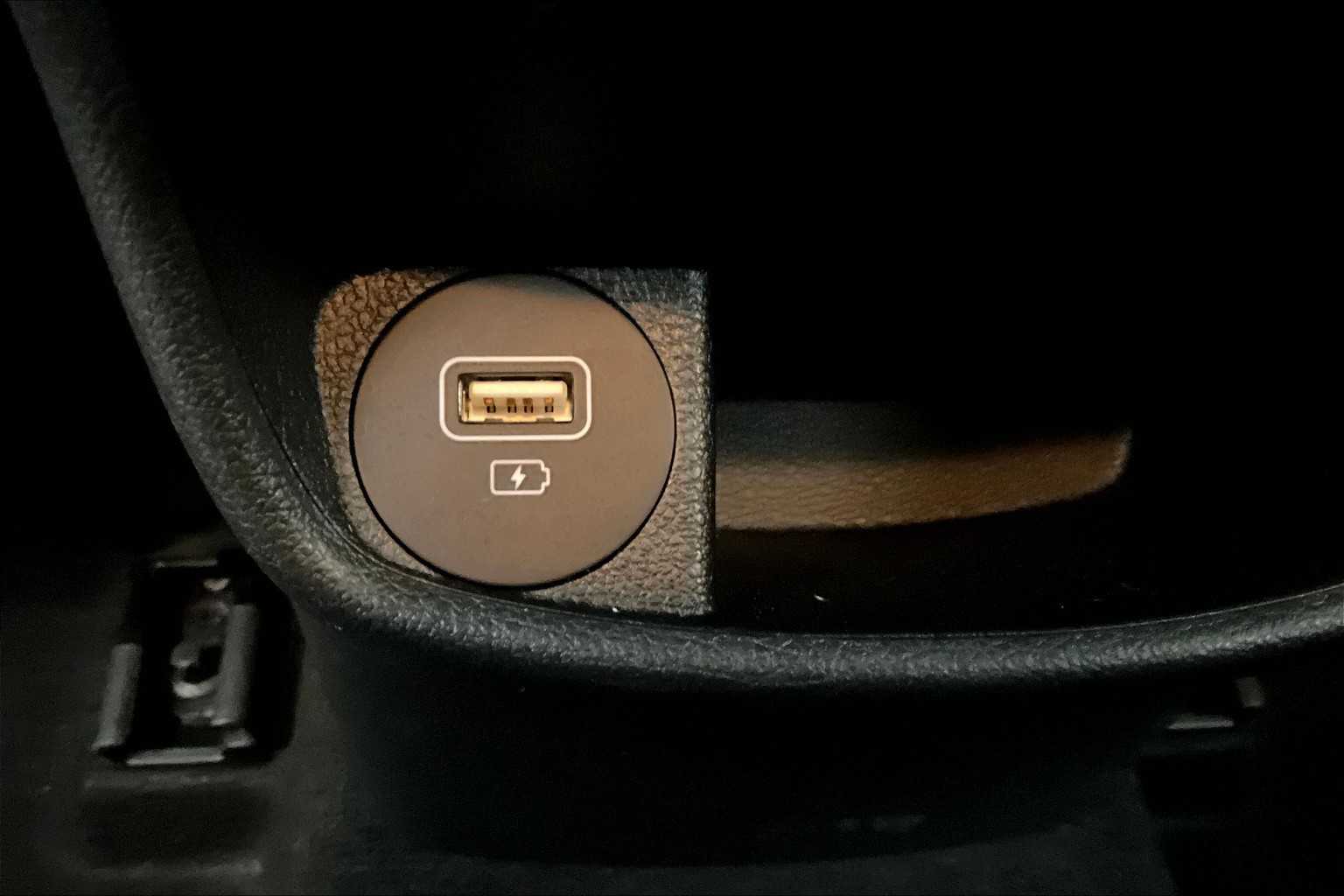 2023 Hyundai Kona SEL photo 31