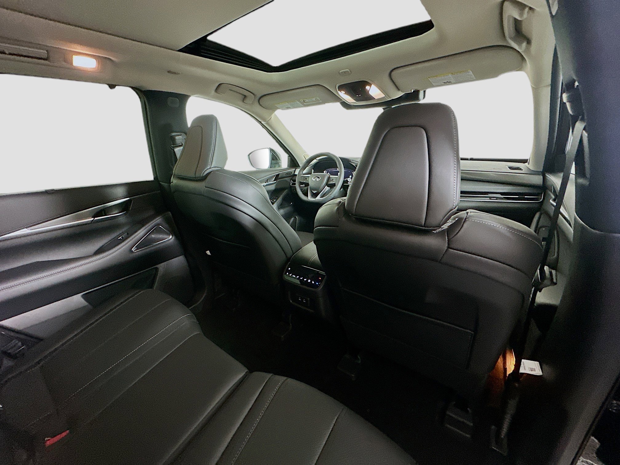 2026 Infiniti QX60 Luxe photo 23