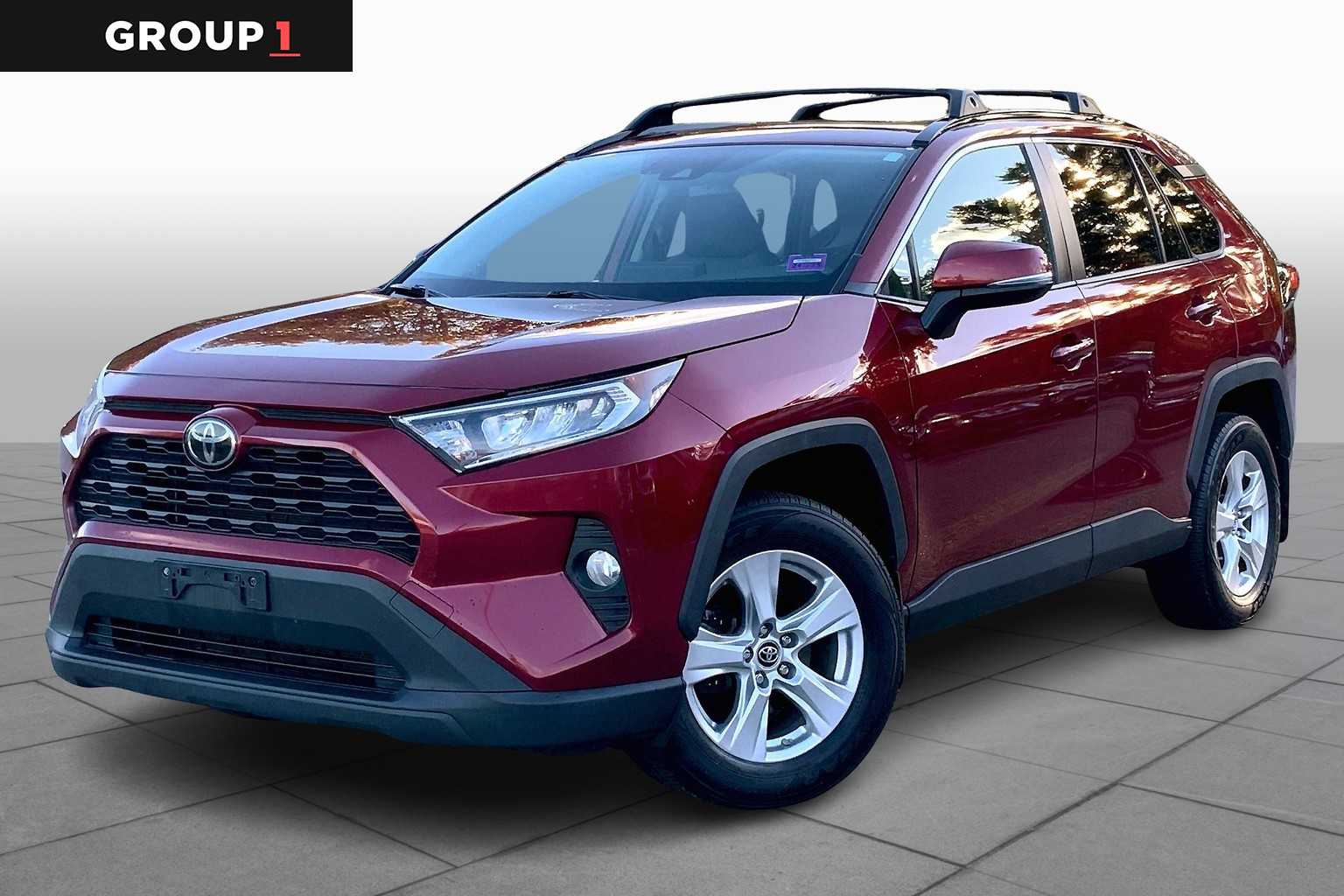 2019 Toyota RAV4 XLE's photo
