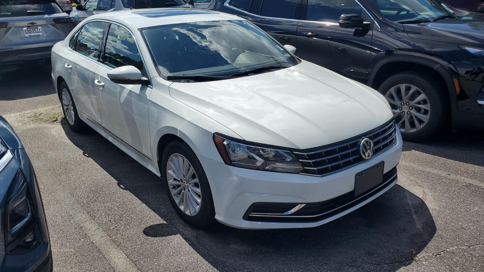 Used 2016 Volkswagen Passat SE with VIN 1VWBT7A34GC056997 for sale in Hickory, NC