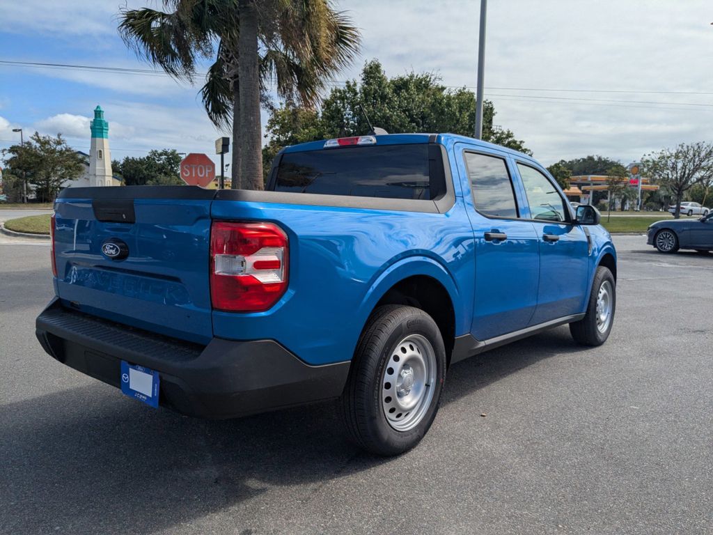 2025 Ford Maverick XL photo 3
