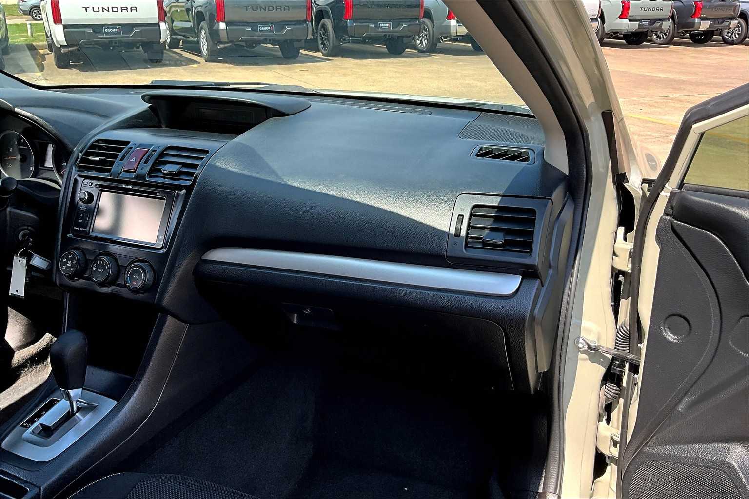 2014 Subaru Crosstrek Premium photo 15