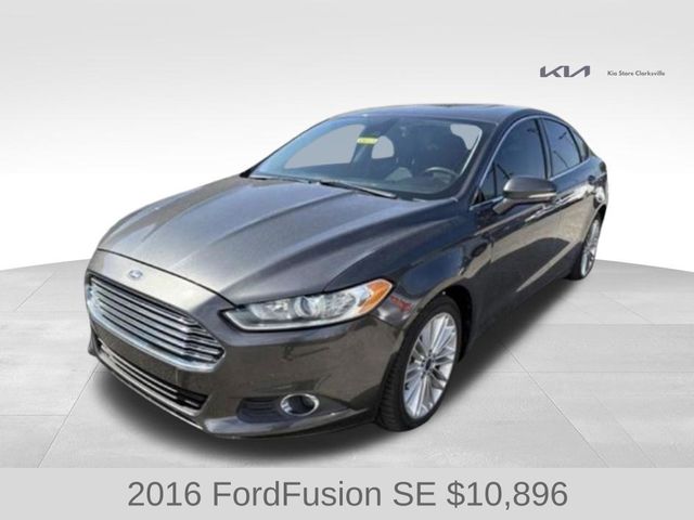 2016 Ford Fusion SE photo 3