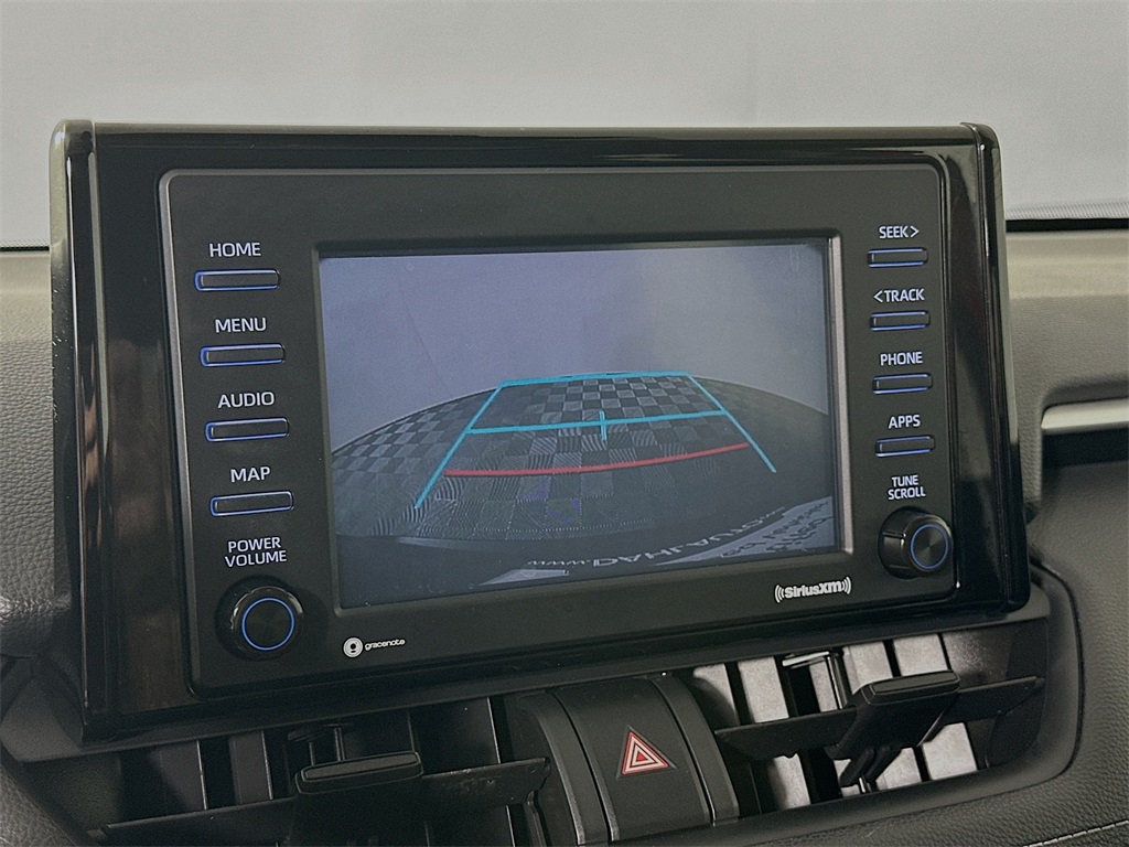2020 Toyota RAV4 XLE photo 20