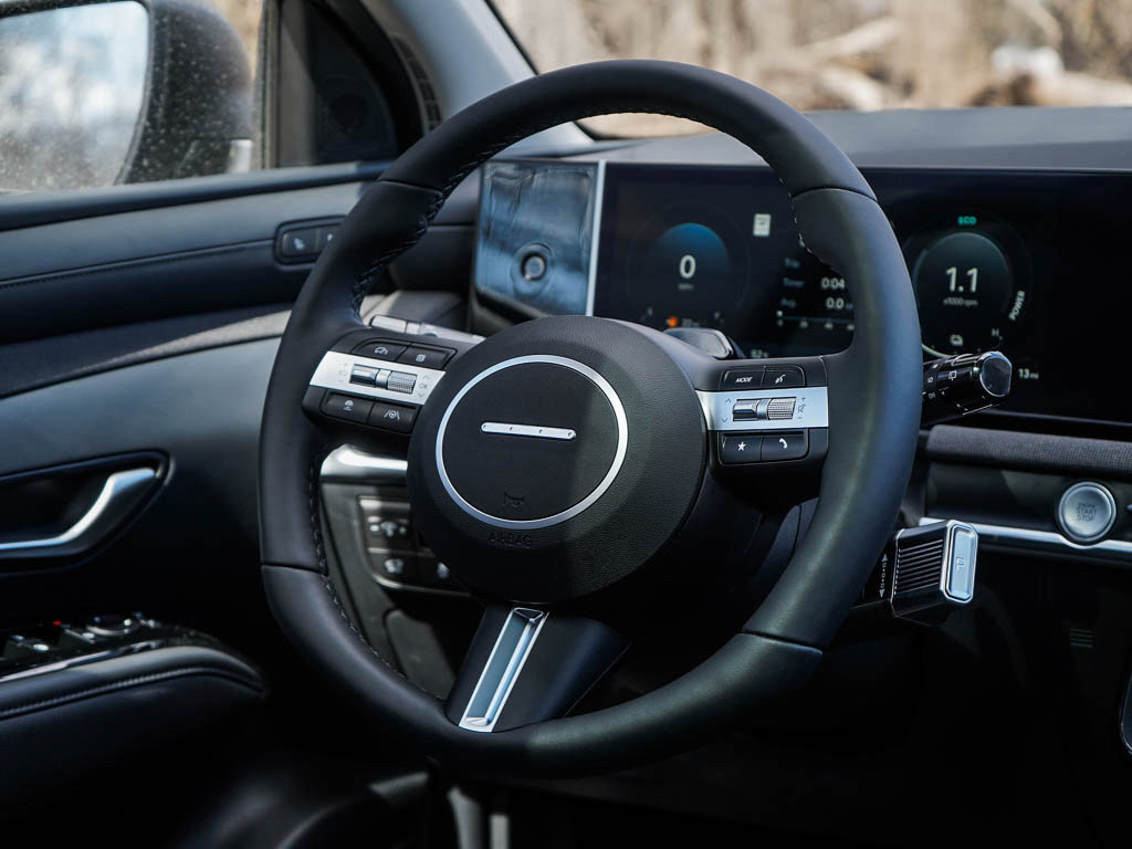 2025 Hyundai Tucson Hybrid Limited photo 13