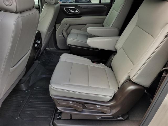 2024 Gmc Yukon XL SLT photo 24