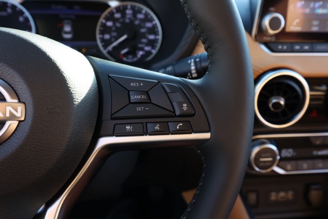 2025 Nissan Sentra SV photo 24