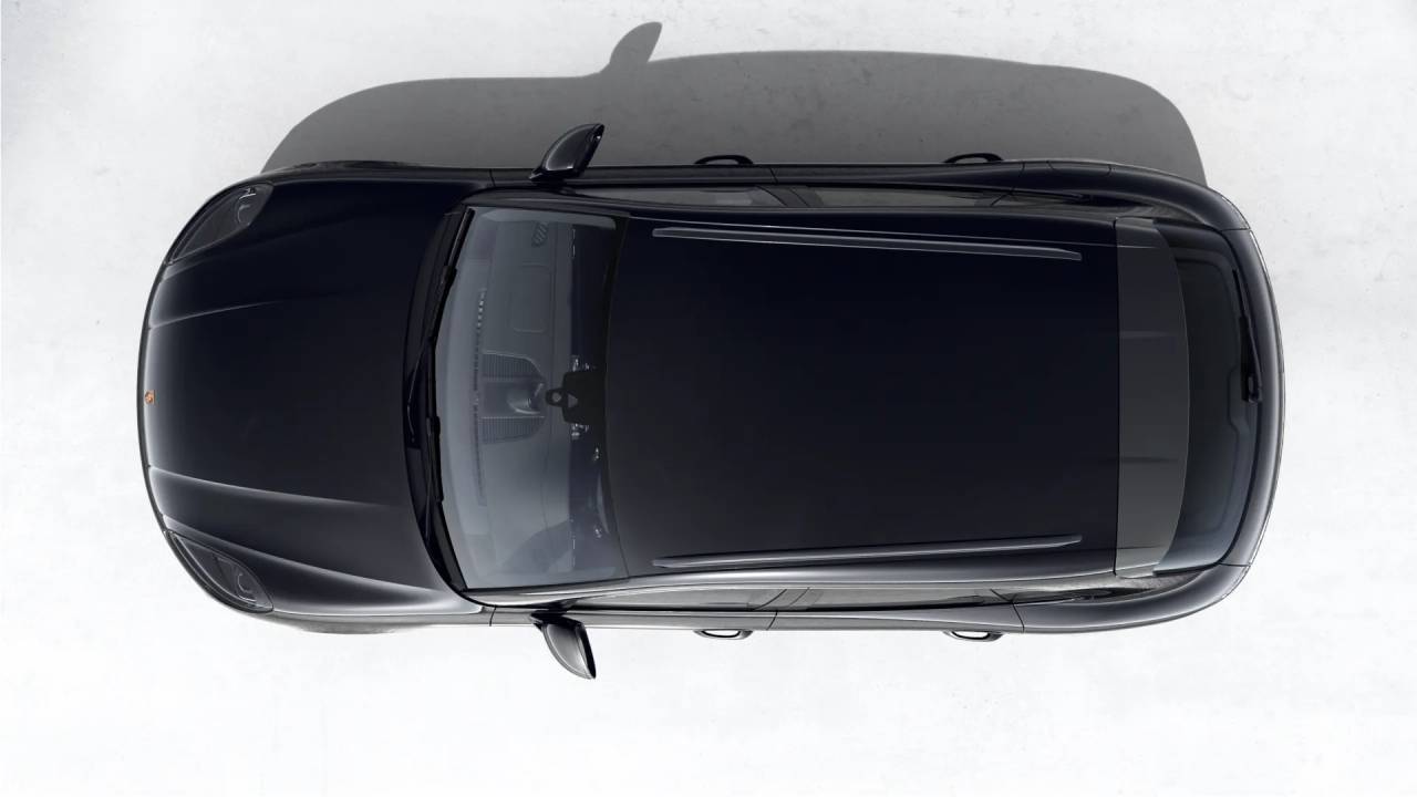 2026 Porsche Macan T photo 6
