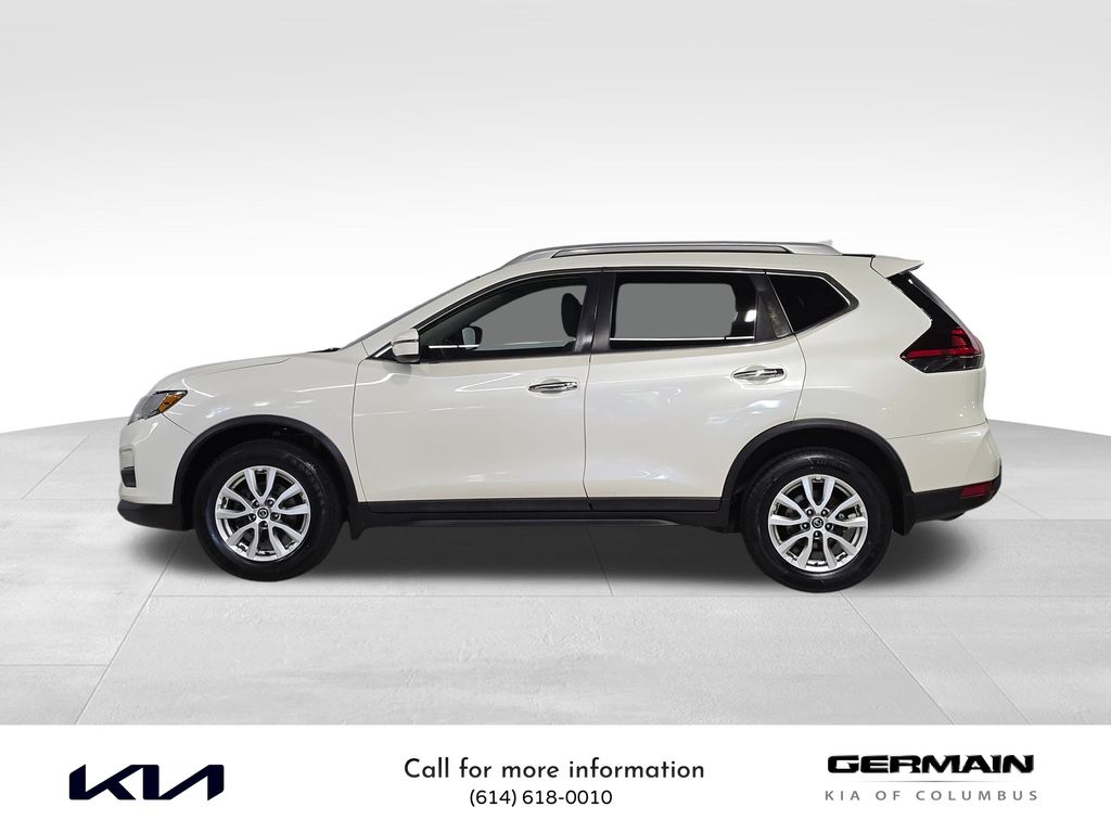2018 Nissan Rogue SV photo 6