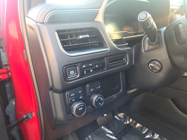 2024 Chevrolet Tahoe RST photo 13