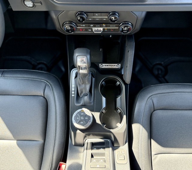 2025 Ford Bronco Big Bend photo 24