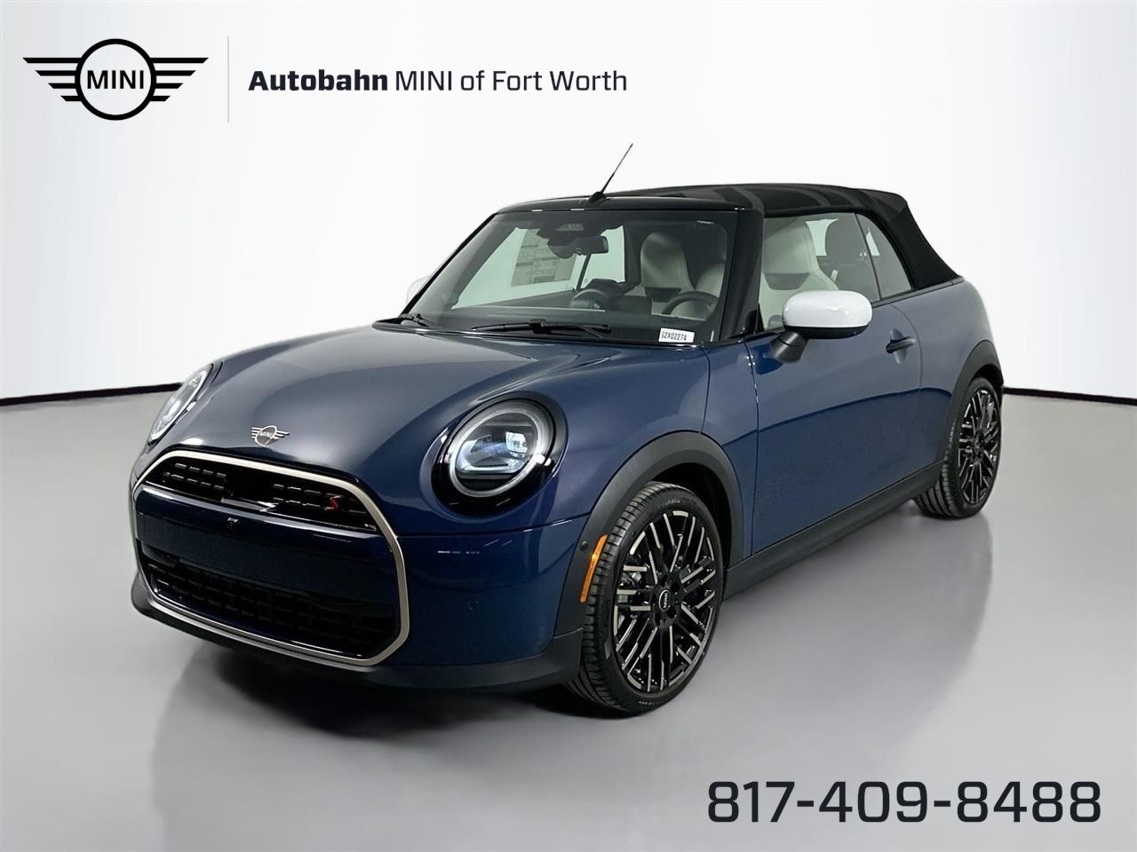 2025 MINI Convertible S's photo