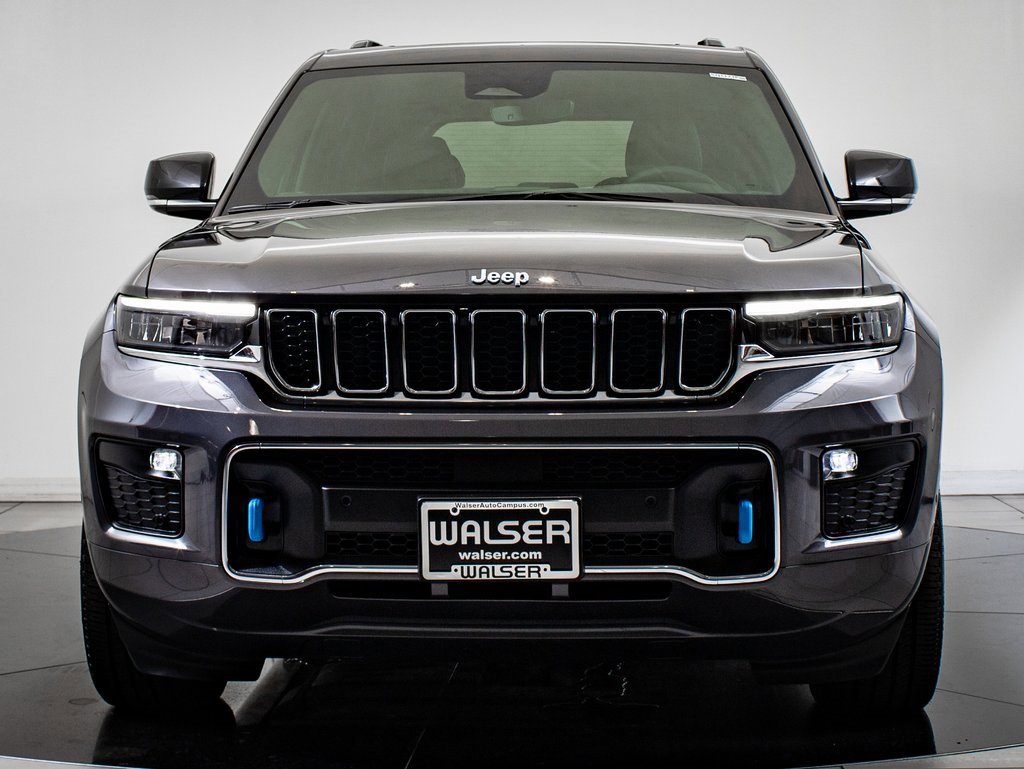 2022 Jeep Grand Cherokee Overland 4xe photo 2