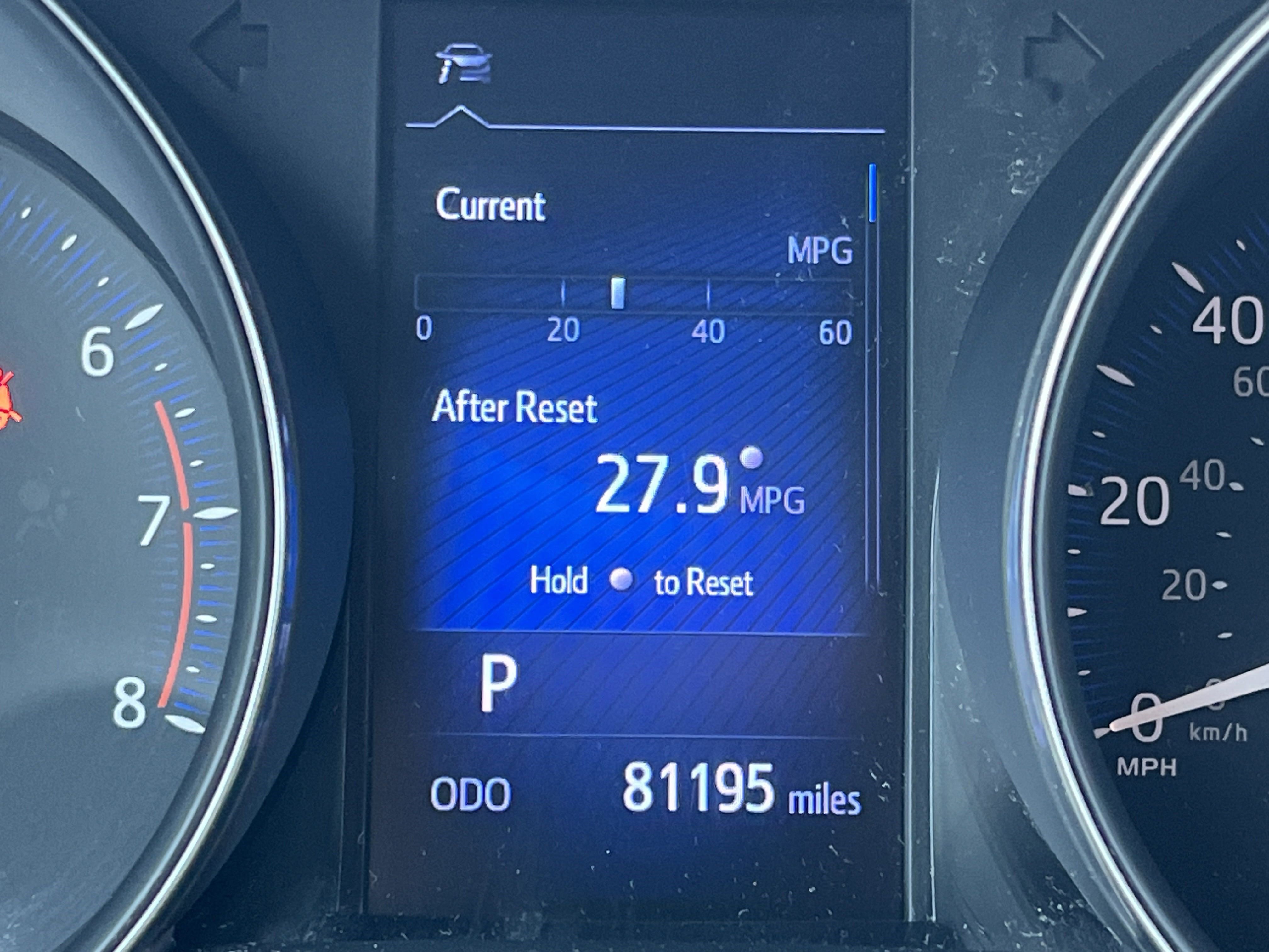 2018 Toyota C-HR XLE Premium photo 12