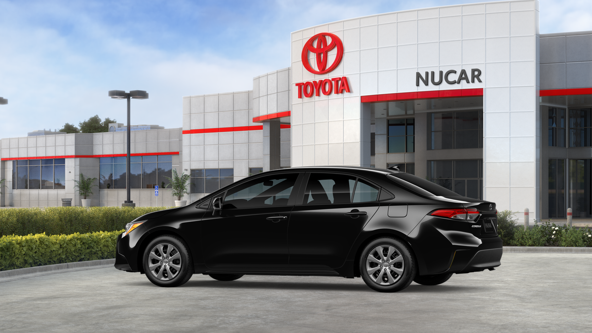 2026 Toyota Corolla LE photo 5